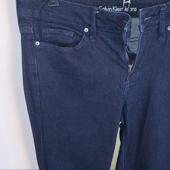 4 Calvin Klein Dark Denim Skinny Jeans Womens S Small Pants - Picture 2 of 7